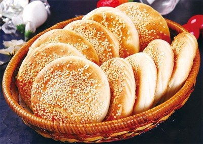 每一款美食都有自己的故事 我在吊炉烧饼里吃到了乡愁