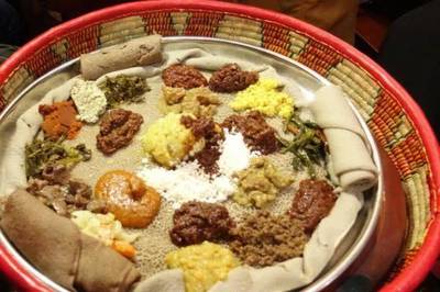 非洲3大美食,塔吉锅炖菜上榜,你还知道哪种?