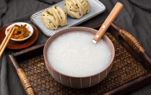 白粥是垃圾食品,最差主食 喝粥其实不养胃,2种粥真要少喝